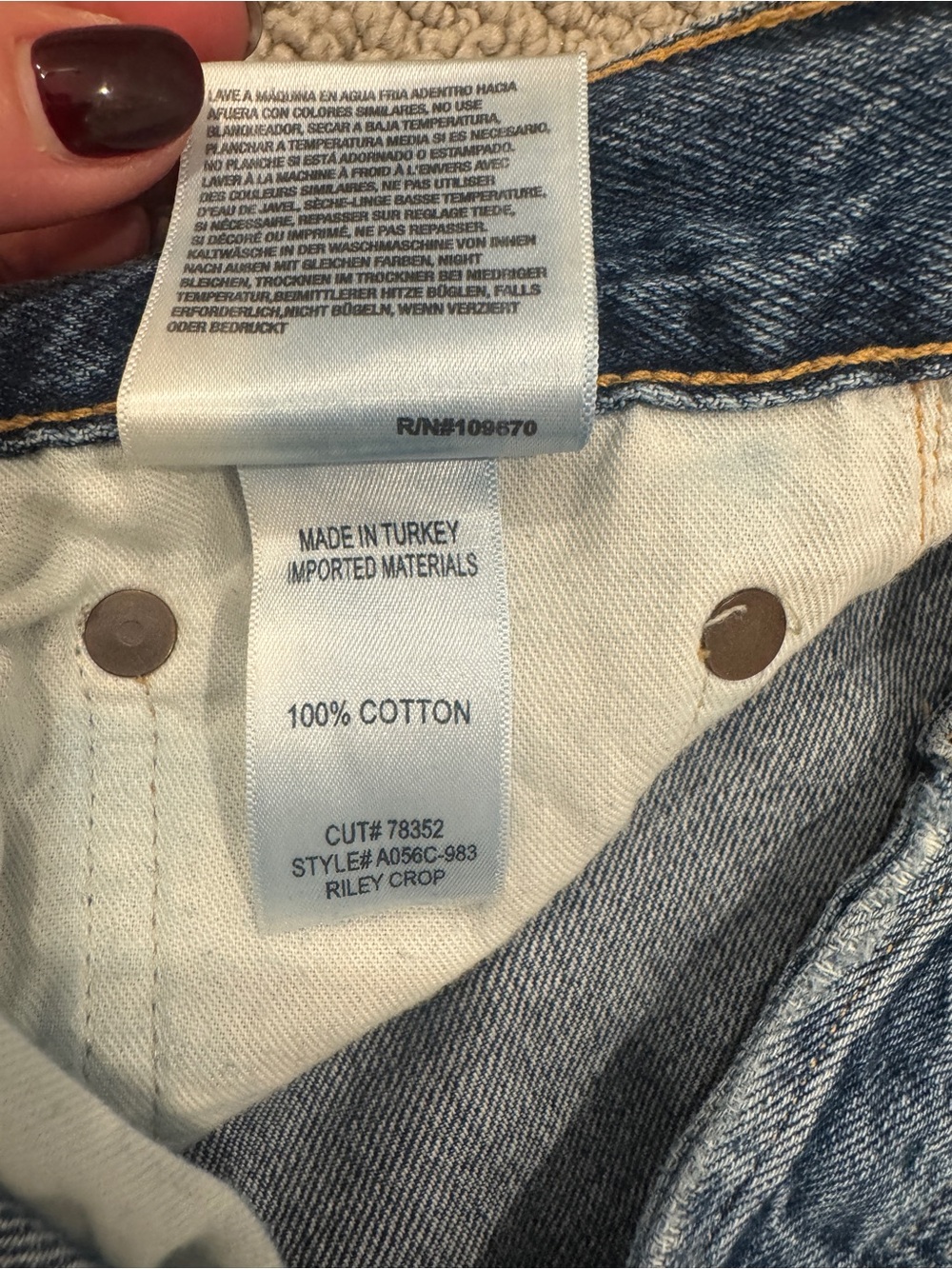 Agolde Riley Crop Jeans - Picture 3 of 10